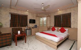 Oyo 2871 Hotel Ratnakar Inn